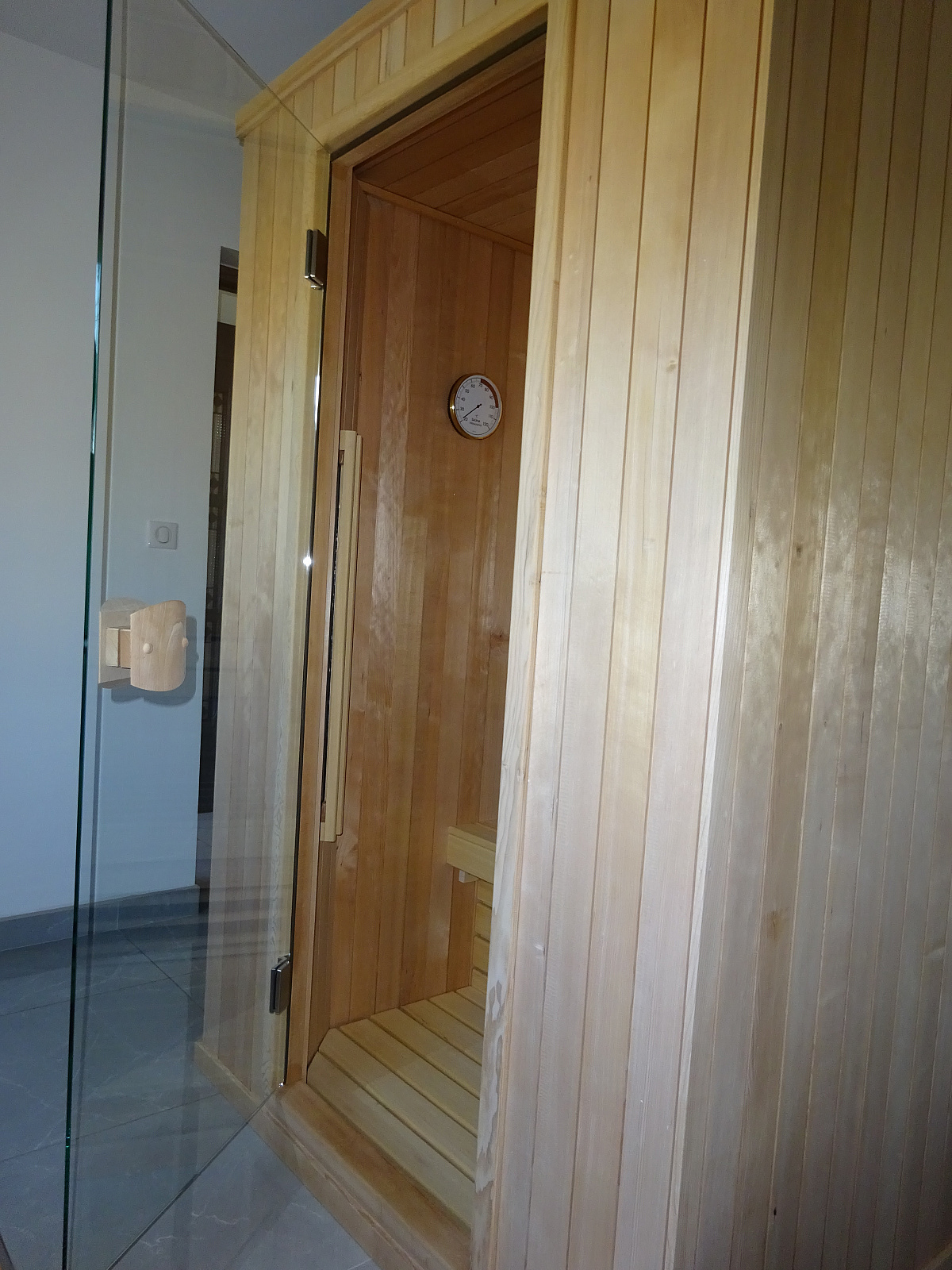 Nos installations standards de cabines infrarouge Direct Heat